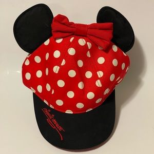 Walt Disney World Minnie Mouse Ears Polka Dot Red Hat Cap Snapback Youth